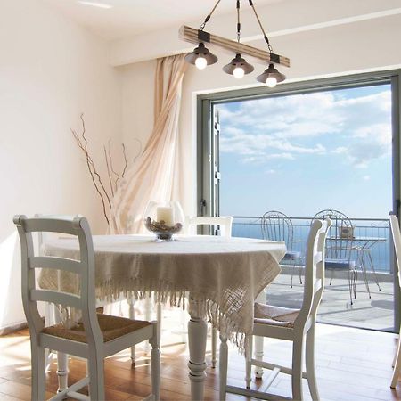 The Balcony Of Mani Villa Tseria Luaran gambar